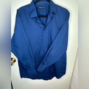 Adrienne Vittadini button down shirt‎